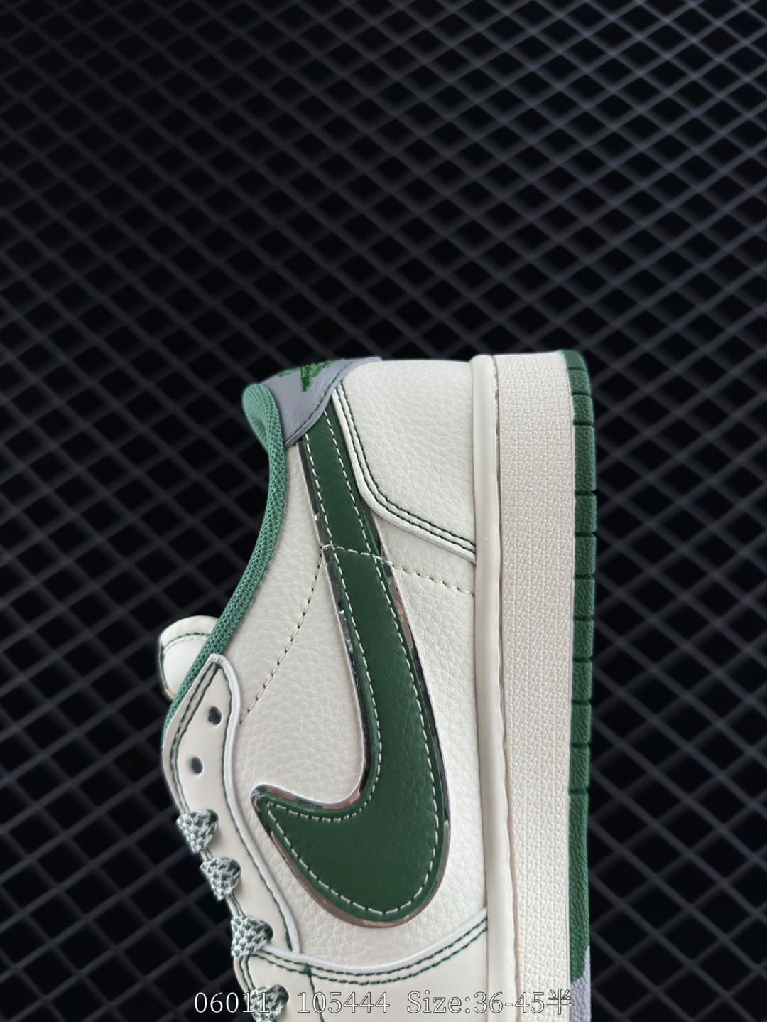 Nike Air Jordan 1 x Travis Scott AJ1